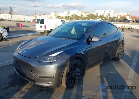 2022 Tesla Model Y Performance Dual Motor All-Wheel Drive from USA, damaged, VIN 7SAYGDEF6NF408498